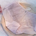 Lady 水漾旋律系列 刺繡中腰平口褲 M-XL(花漾粉/水漾藍/情漾灰)-規格圖1