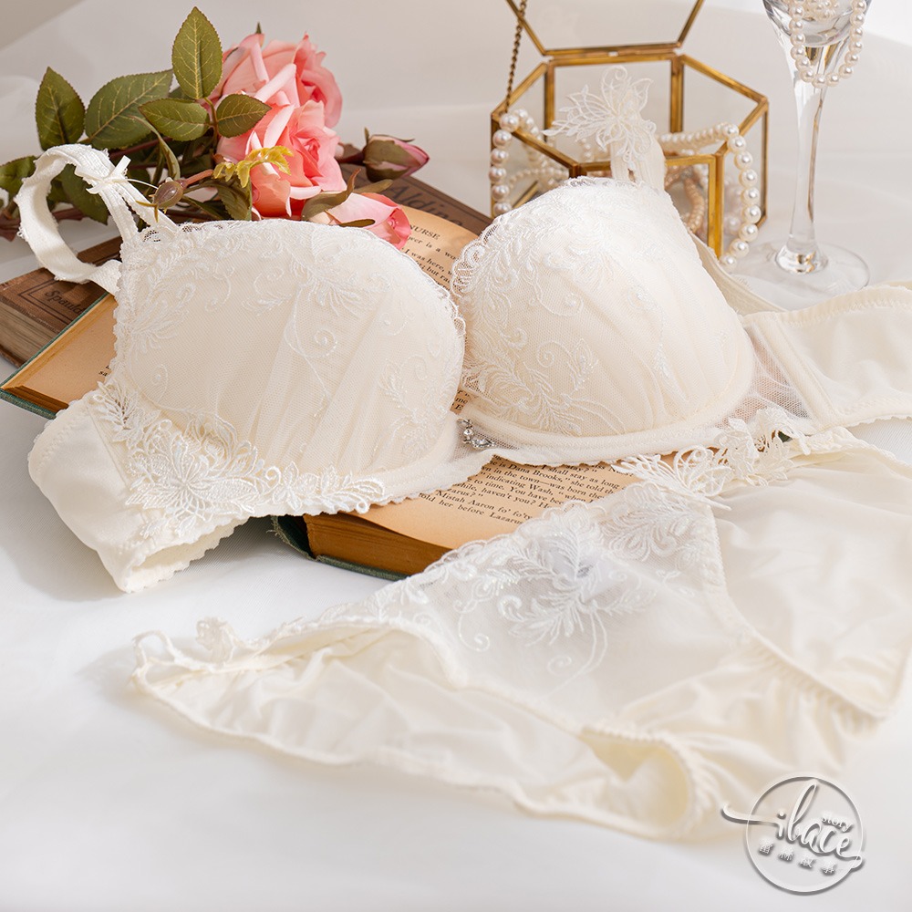 Lady 夢羽翎嵐系列 刺繡低腰三角褲 M-XL(藍霧灰/奶油糖霜)-細節圖6