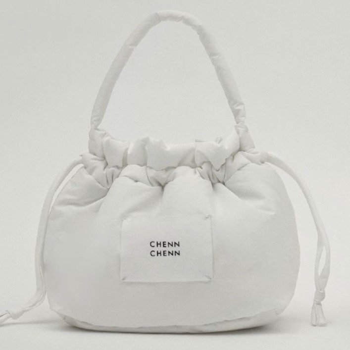 Chenn Chenn｜澎澎雲朵空氣包 化妝包 手提包-規格圖2
