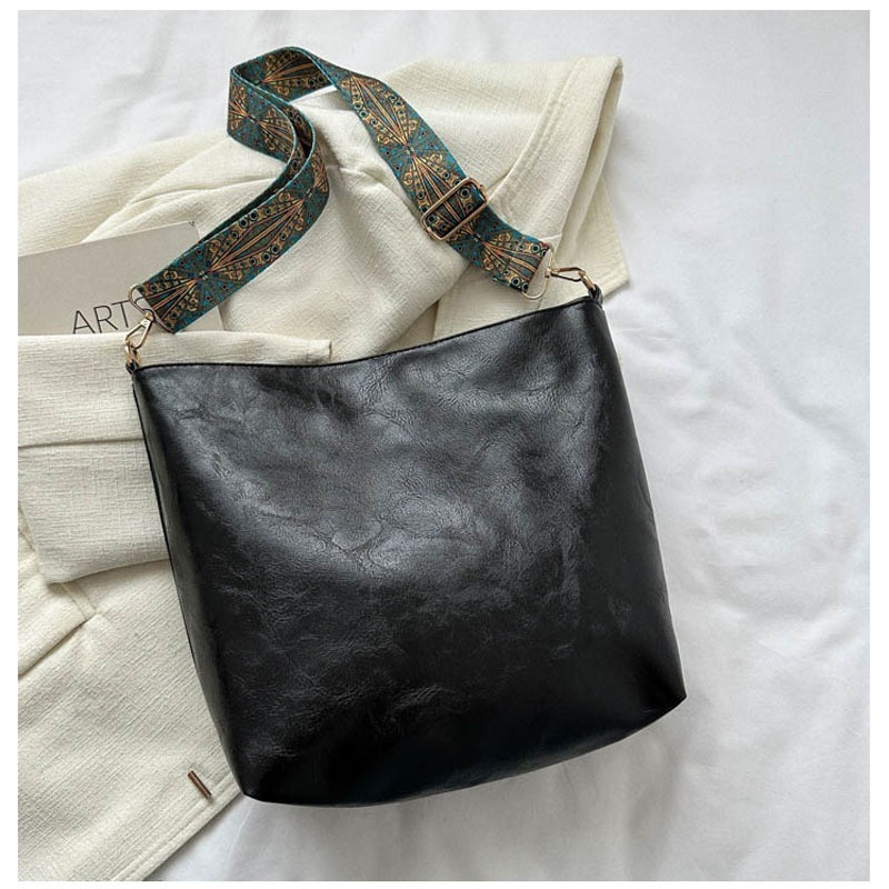 (當日出貨)寬帶單肩包 寬帶包 民族風 復古包包 高級質感 托特包 大容量水桶包 通勤單肩包(YA024)-細節圖8