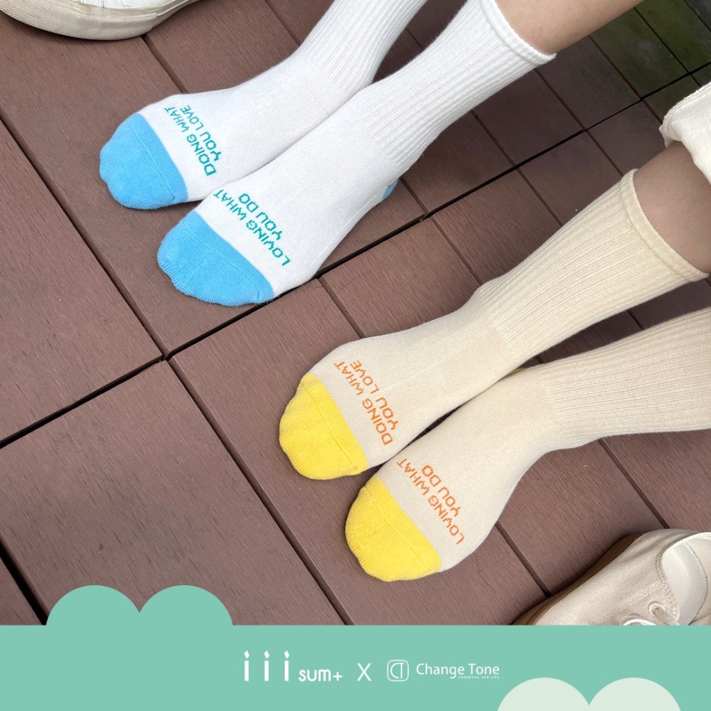 MAKE A WISH 許願文字 (白/米) 刺繡 不對稱設計 襪子 聯名款式-細節圖2