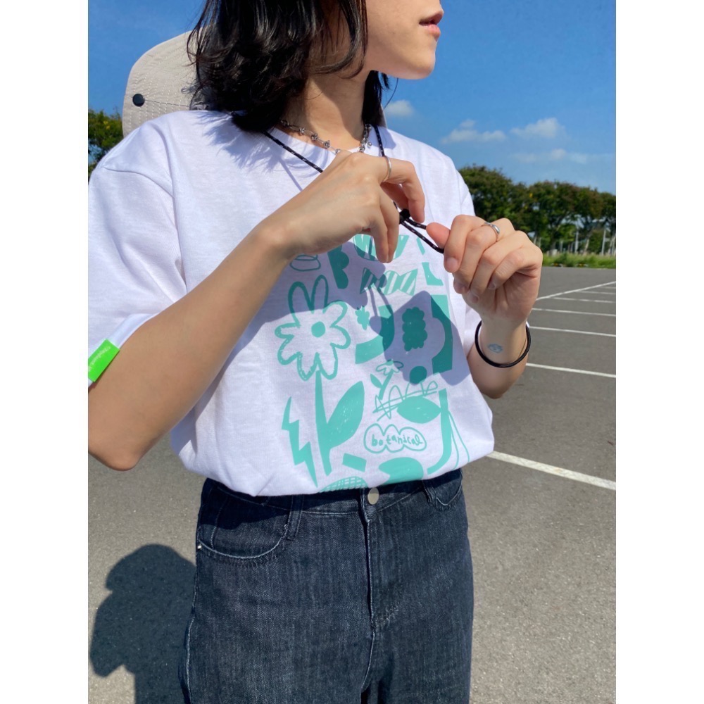 botanical garden 植物園  UA T-shirt 中性版型 現貨-細節圖3