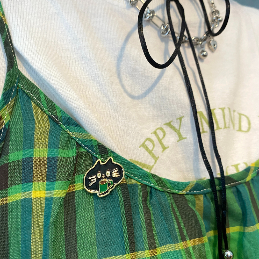 kobe貓 koko狗 角色金屬徽章 PIN 立體手感 共兩款-細節圖3