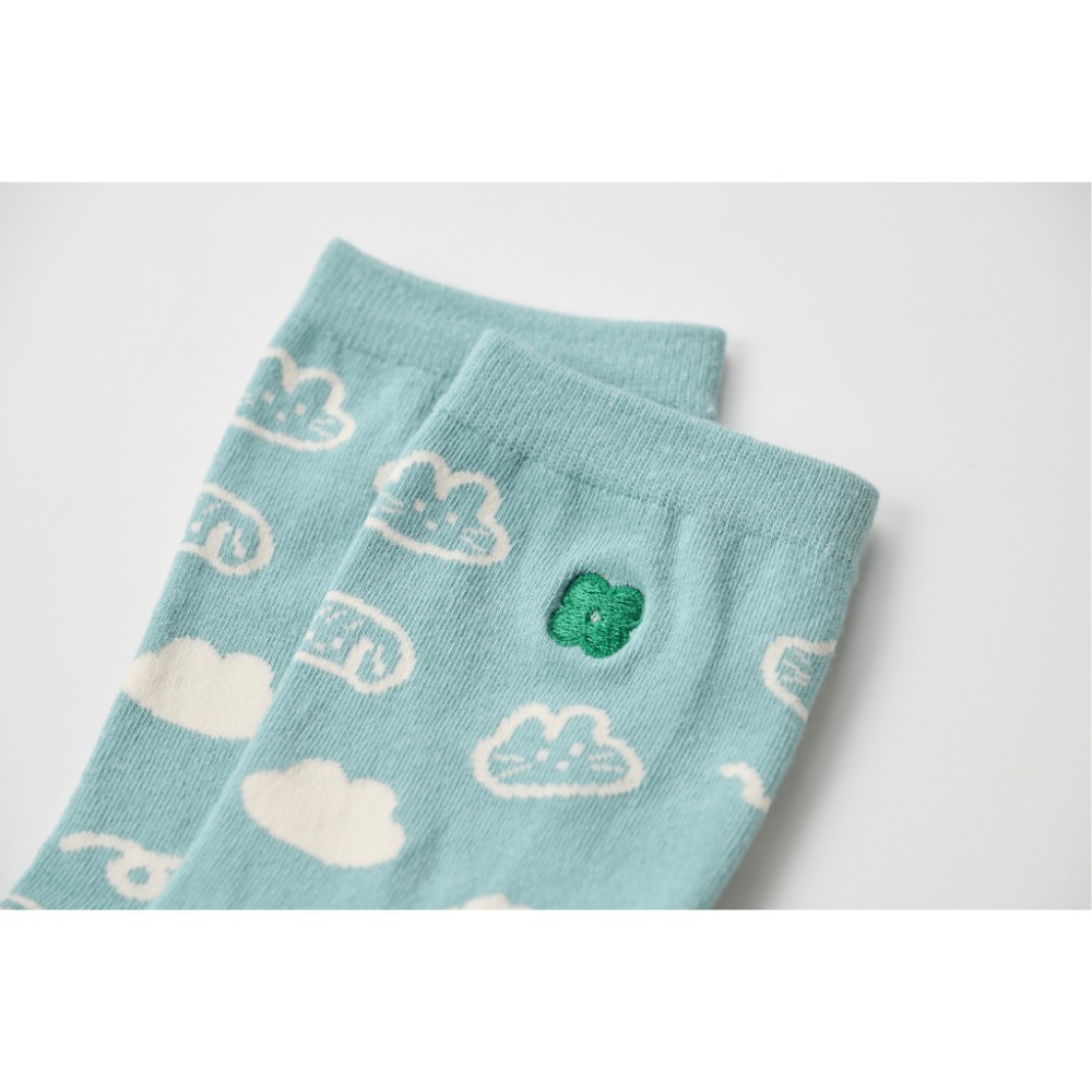飄飄雲朵 (米/藍)  iii sum+ × ChangeTone 聯名襪款 刺繡-規格圖10