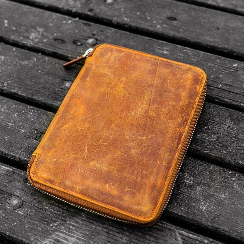 土耳其 蓋倫皮革 GALEN LEATHER 平板插槽/可分離式筆插/A5筆記本收納袋: 瘋馬皮棕-細節圖6