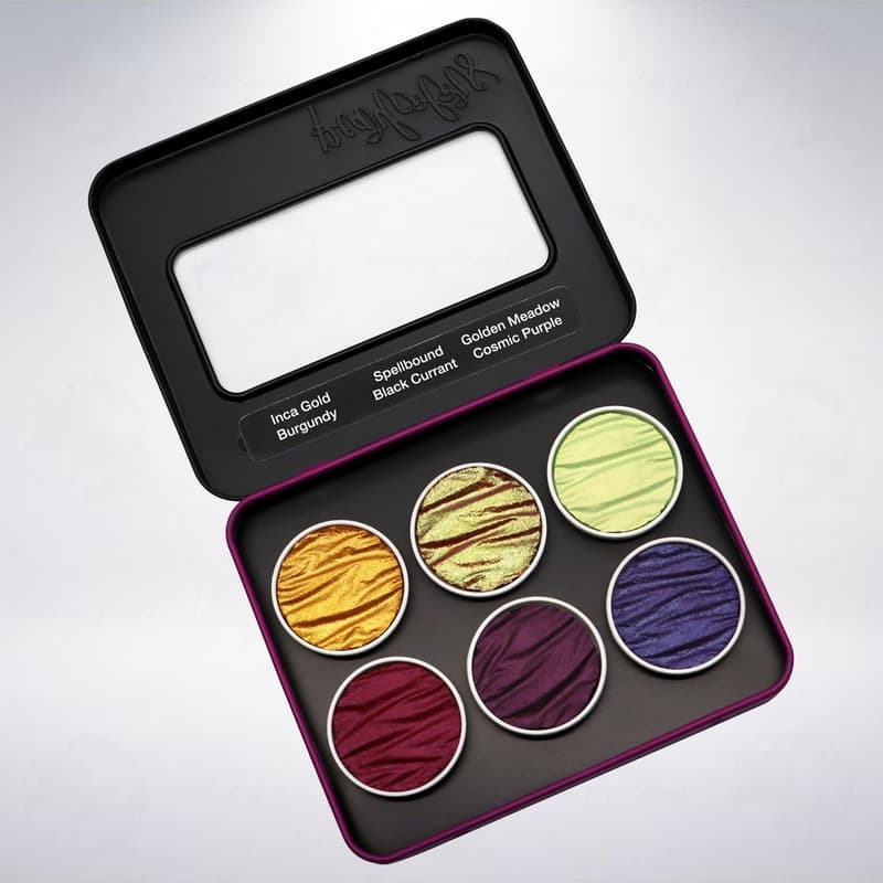 德國 Coliro 馬口鐵盒裝「小旅行/Getaway」珠光水彩粉餅組-細節圖3