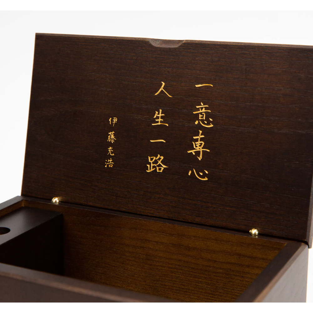 台灣 ystudio 物外設計 經典工藝系列 典藏木盒款 之 龍紋錺金具鋼珠筆-細節圖4