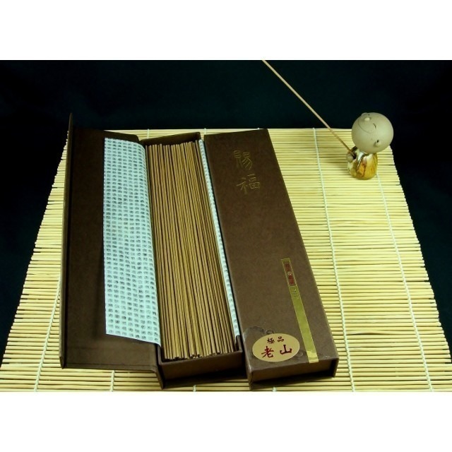 同款買7送1【周錦香】台灣梢楠/特級艾草/西澳新山頭檀香/極品沉香/印度老山頭 臥香 7寸 75g裝~肖楠 線香 拜拜-細節圖5
