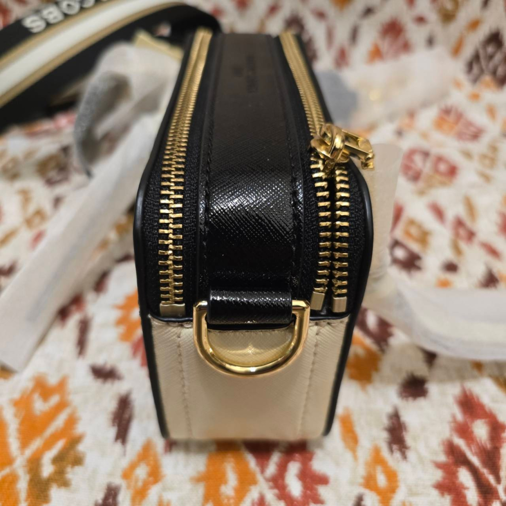 【sigmanet家庭百貨】全新MARC JACOBS 馬克賈伯 SNAPSHOT 防刮撞色雙層斜背/相機包-細節圖6