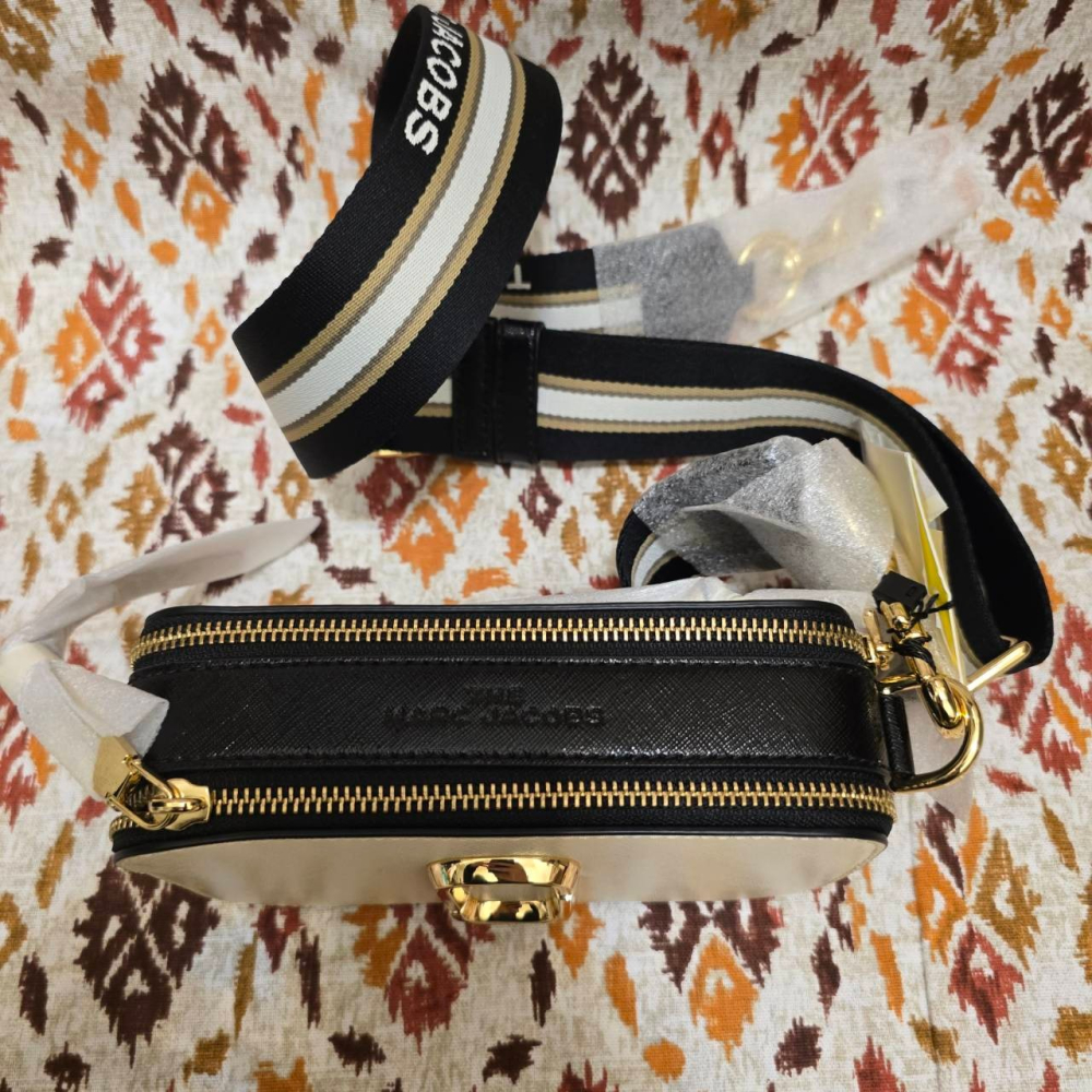 【sigmanet家庭百貨】全新MARC JACOBS 馬克賈伯 SNAPSHOT 防刮撞色雙層斜背/相機包-細節圖8