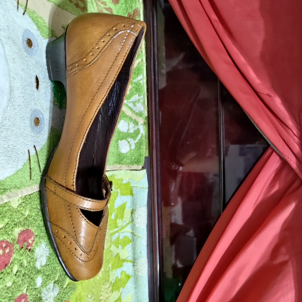 Born 真皮 包鞋 低跟 39號 1180-細節圖6