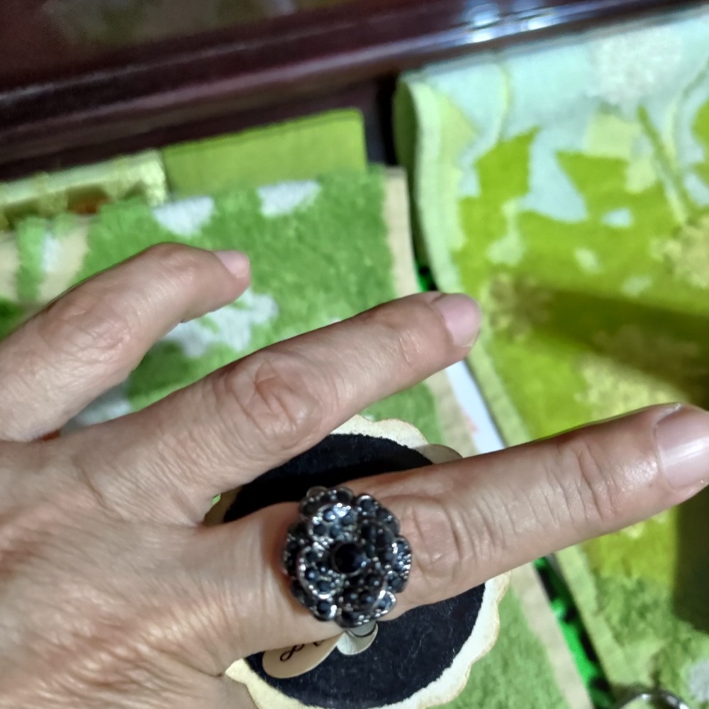 戒子 8號 綠色一個200，素面一個80，花性100-細節圖2