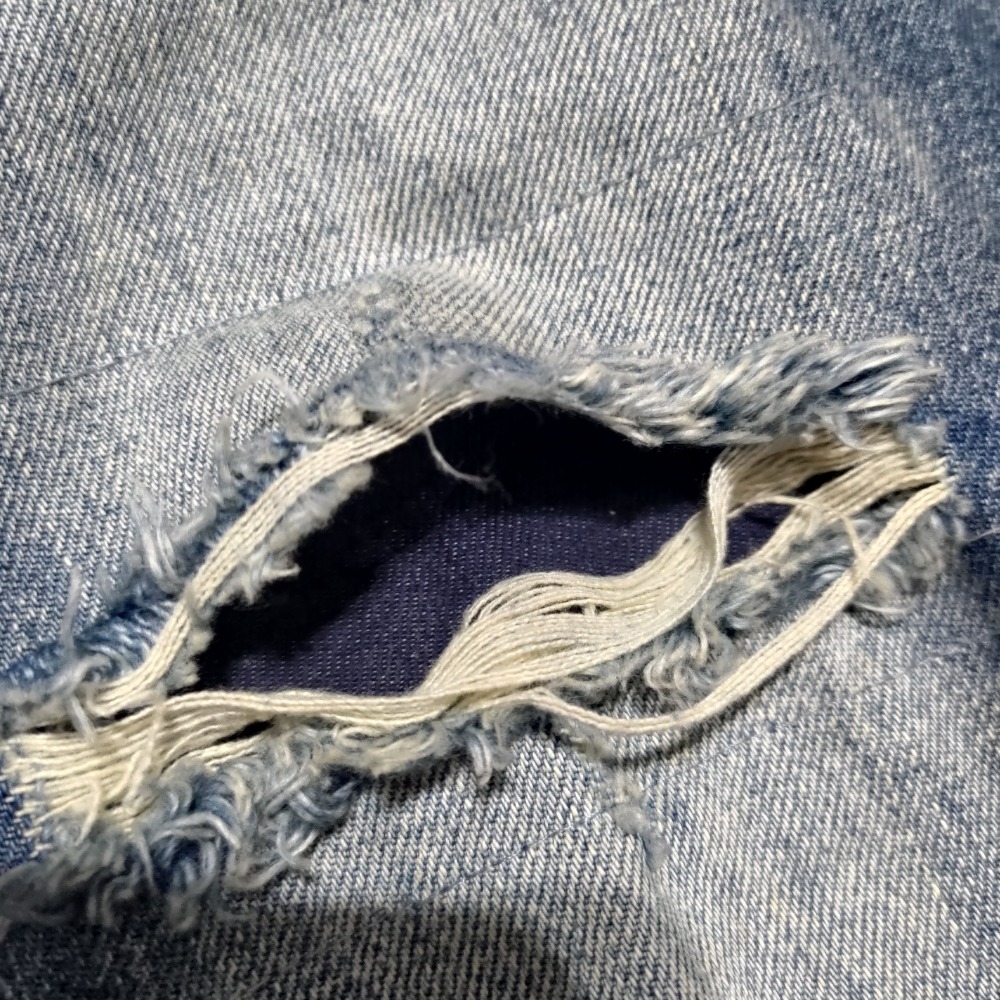 NAVY 縮口褲 牛仔褲 女款 S 破壞補丁 500-細節圖3