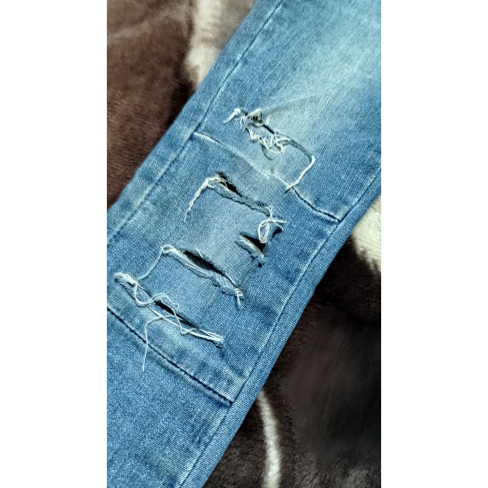 正韓 BIupop 淺藍色 破洞 彈性 牛仔褲 排扣式 26腰 600-細節圖4