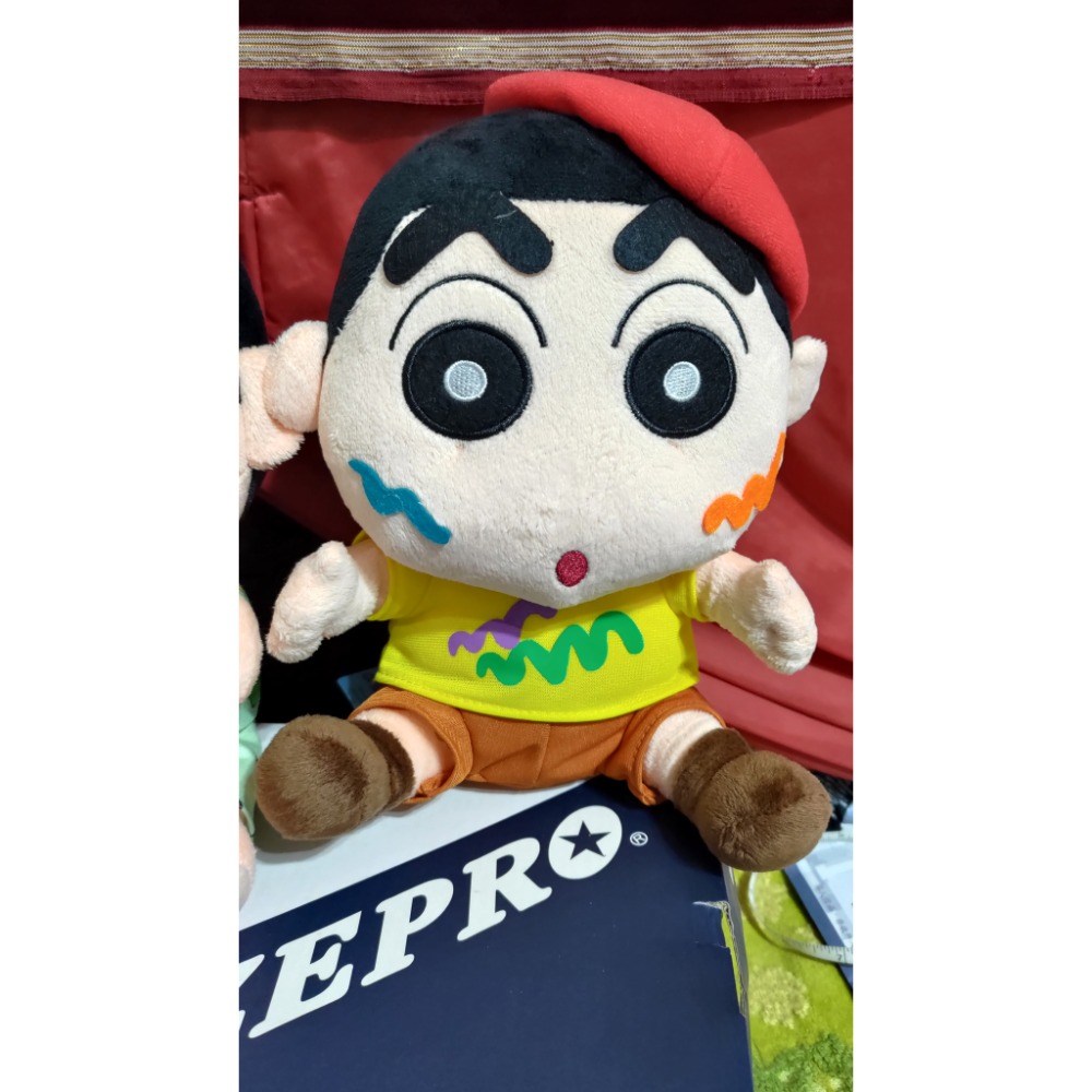 全新 蠟筆小新 9吋 睡衣 23公分 2個一齊 320-細節圖4