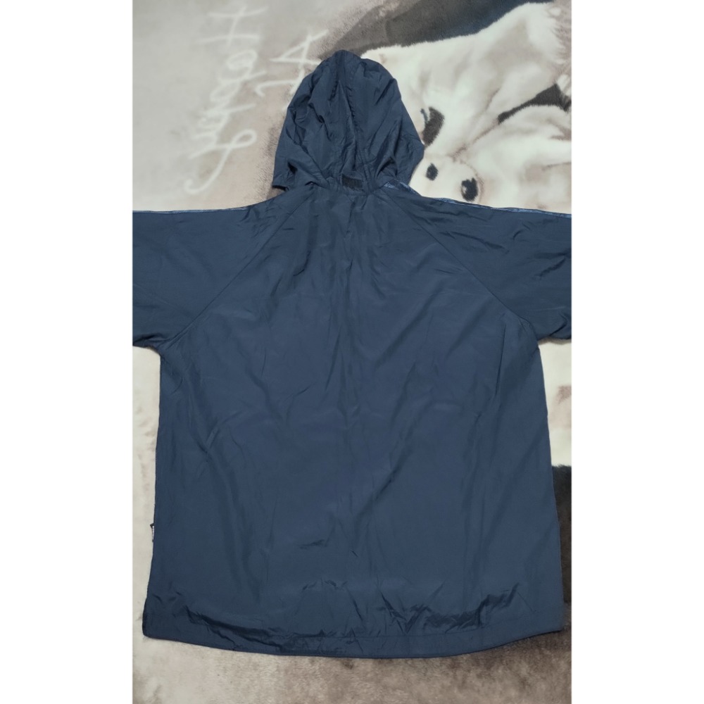 愛迪達 adidas XL 防風 透氣 刺繡logo 男款 連帽外套 800-細節圖3