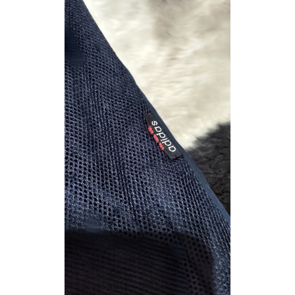 愛迪達 adidas XL 防風 透氣 刺繡logo 男款 連帽外套 800-細節圖5