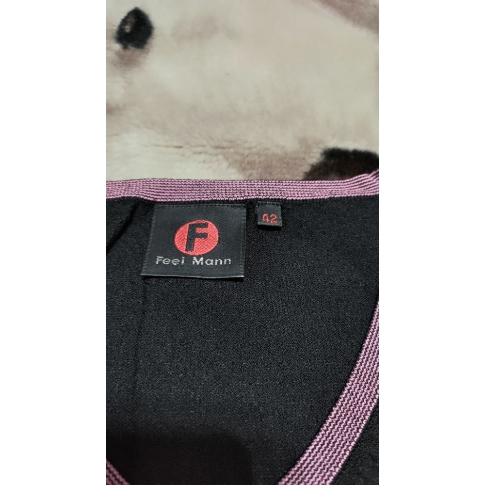 伊蕾 洋裝 L專櫃 Feel Mann 針織衫 短袖 42號洋裝已售-細節圖9