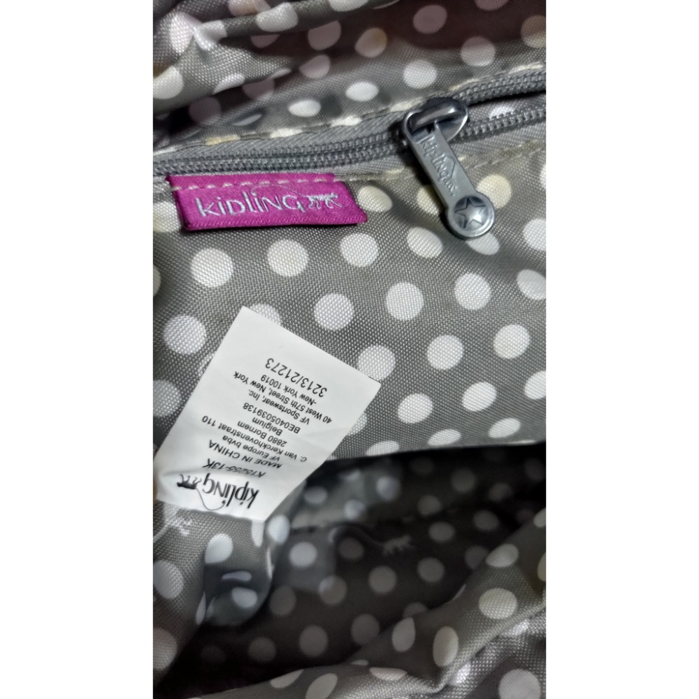 Kipling尼龍拉鍊 大容量 斜 肩 背包 FILA 三色漸層 手提包 刺繡logo-細節圖4