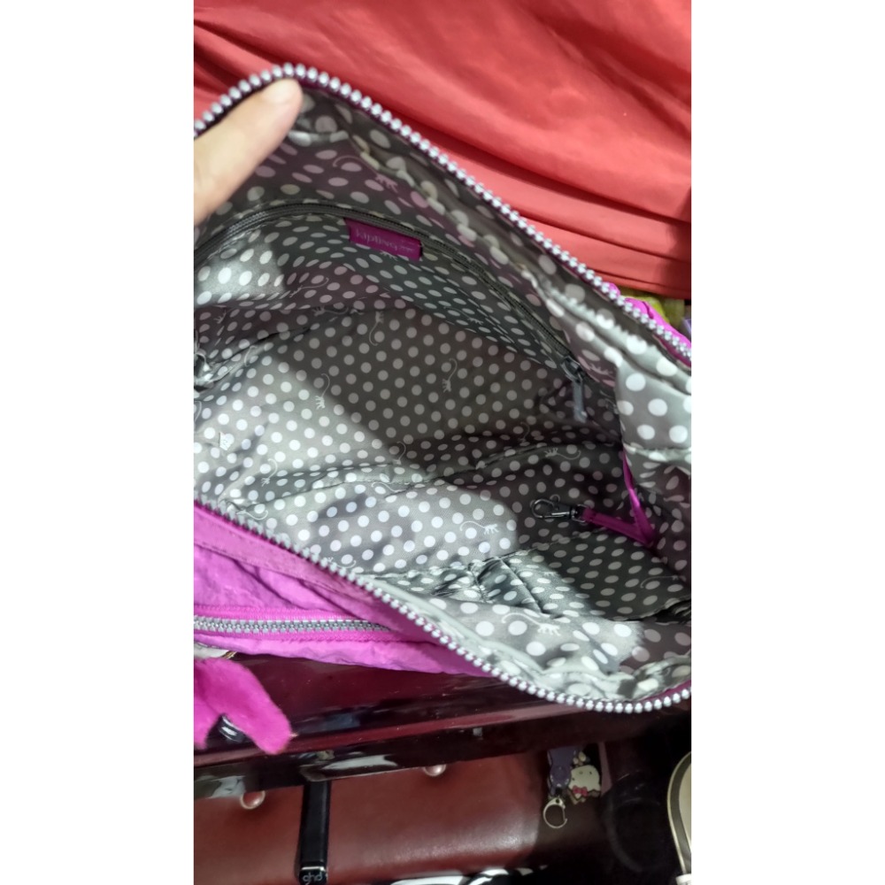 Kipling尼龍拉鍊 大容量 斜 肩 背包 FILA 三色漸層 手提包 刺繡logo-細節圖5