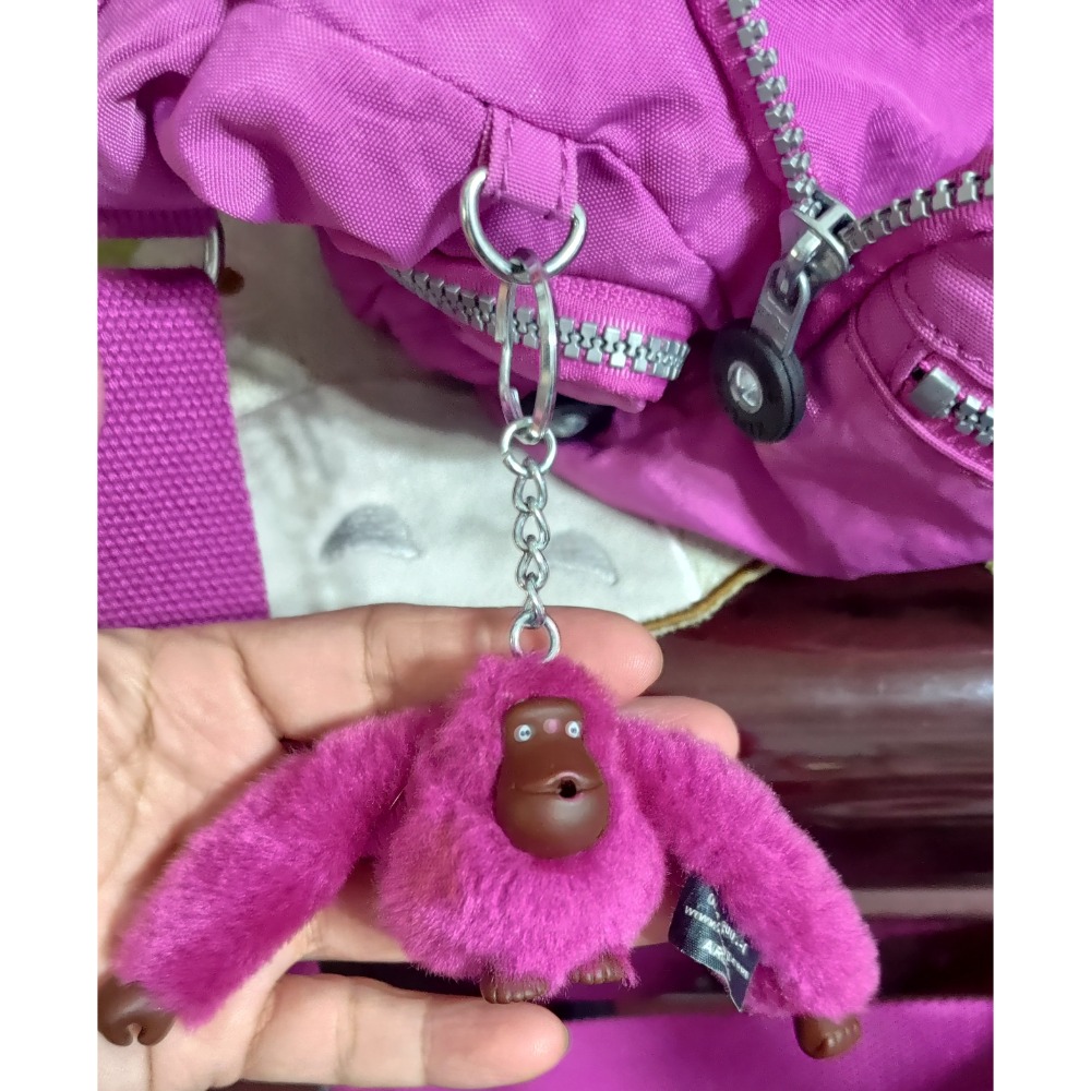 Kipling尼龍拉鍊 大容量 斜 肩 背包 FILA 三色漸層 手提包 刺繡logo-細節圖7