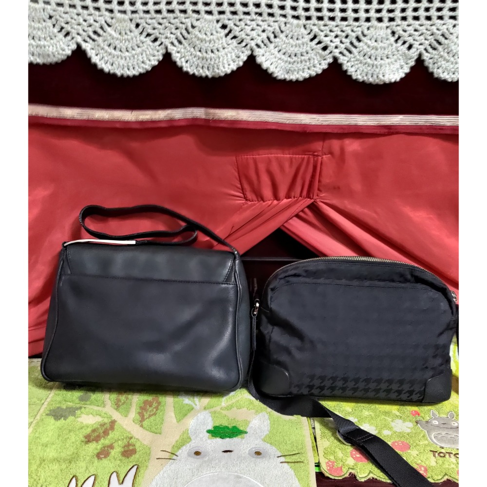 agnes b. VOYAGE 方鐵牌 千鳥紋 肩 斜背包 NINORIVA 國外買回 全真皮 肩背包 手拿包-細節圖2