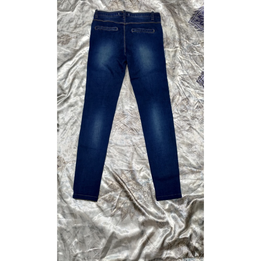 二手 Levis 女款 高腰 緊身提臀 牛仔褲 彈力後褲管拉鍊設計 26腰 韓製 牛仔褲 丹寧褲-細節圖6