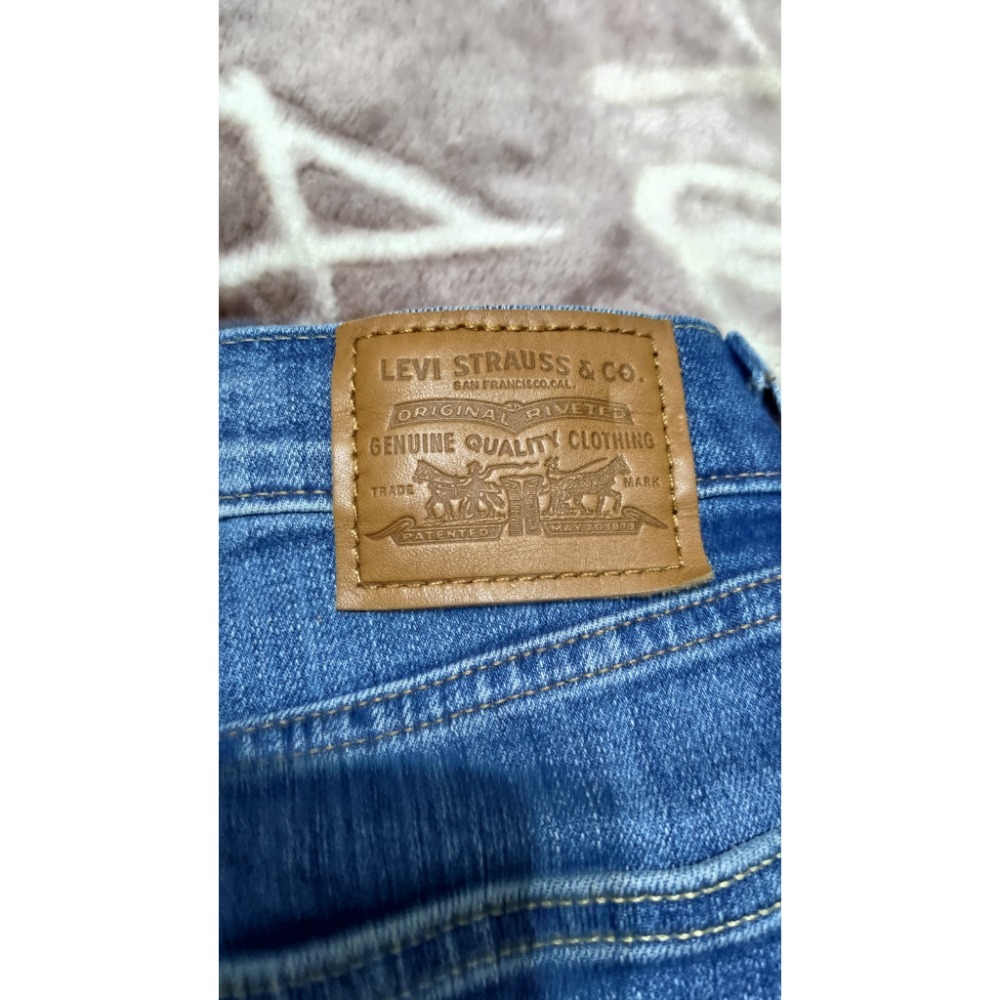 二手 Levis 男友褲 李維斯 24腰 彈性 牛仔褲 正韓RODIS DENIM 彈性 牛仔褲S 真皮logo李維已售-細節圖3