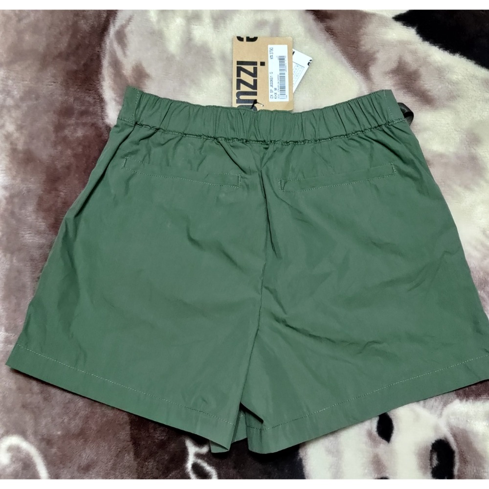 二手 izzue褲裙 M FILA 短褲 運動 M 刺繡logo-細節圖6