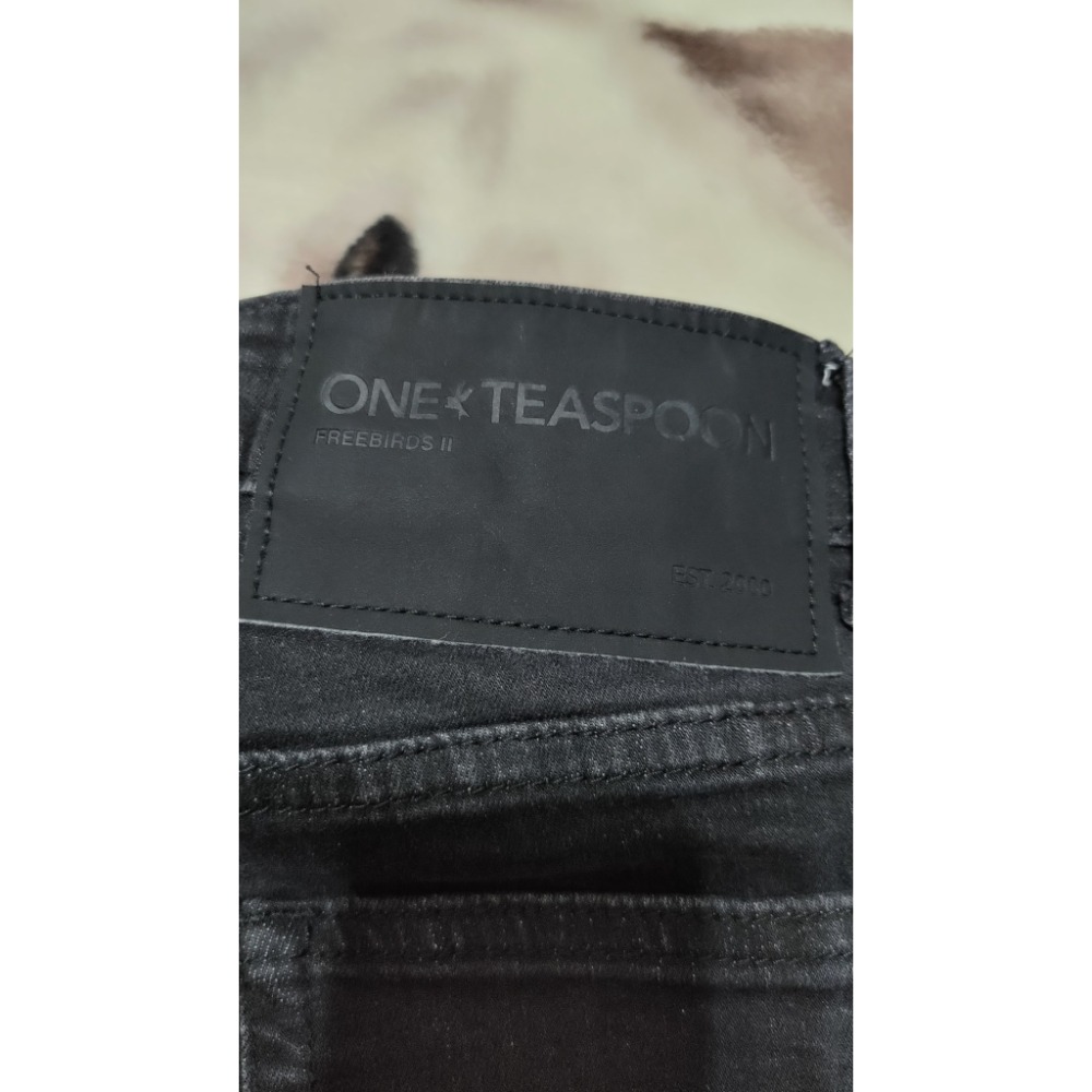二手 ONE TEASPOON 高腰合身 彈性牛仔褲 22腰 Hollister 高腰無彈性 牛仔褲 23腰-細節圖4