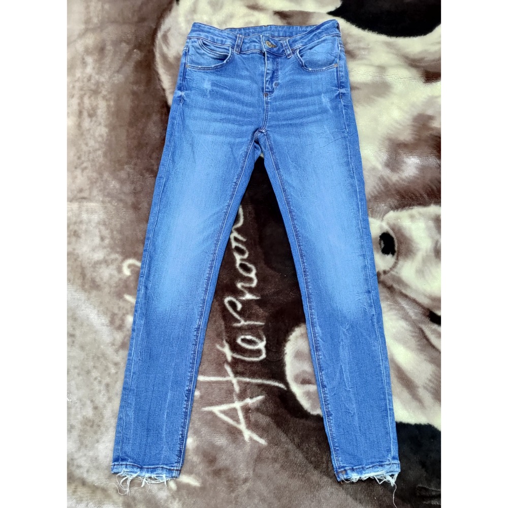 二手 正韓 THE AURA 彈性牛仔短裙 S ZARA 彈性 牛仔褲 S-細節圖6