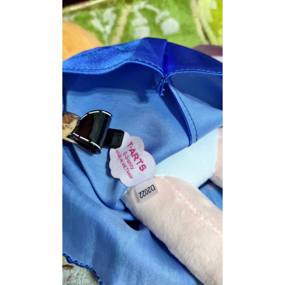 二手 711 KT 睡袋 T-ARTS 冰雪奇緣抱抱好朋友 安娜 嬰幼泡棉書-細節圖10