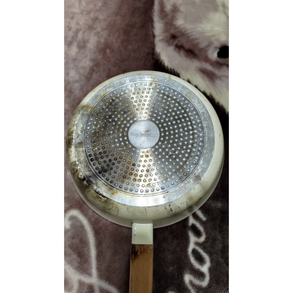 二手 NEOFLAM 28公分 Green Chef  專利鑽石不沾鍋 深煎鍋  奶油白 24公分-細節圖4