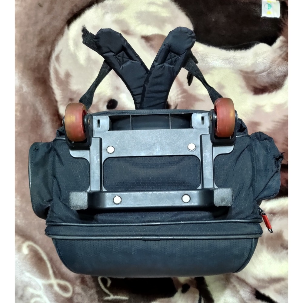 二手 UnMe 高年級 拉桿後背 兩用書包 黑色-細節圖10