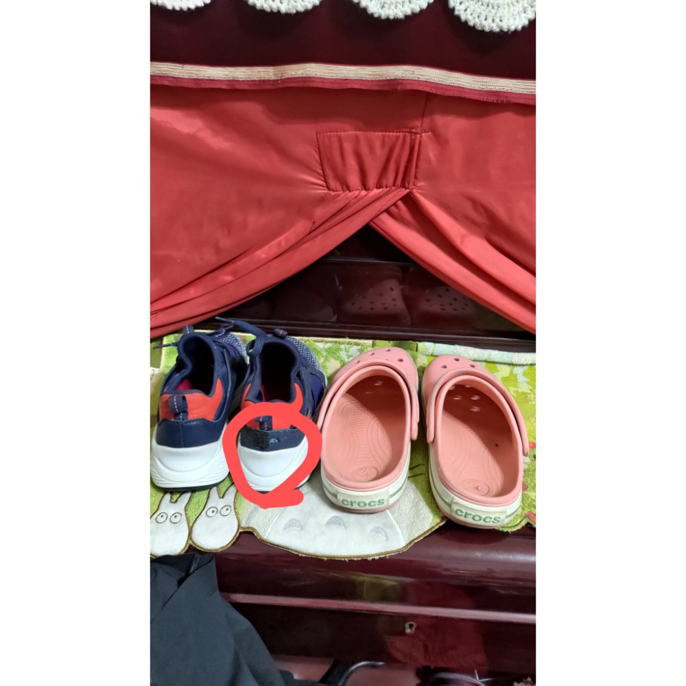 二手 SKECHERS 女休閒套入式鞋款US6=23公分穿 記憶型泡棉鞋墊 crocs 懶人鞋 5 W7=23公分穿-細節圖2