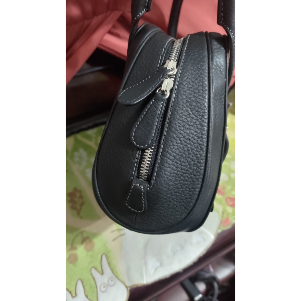 LOEWE 羅威 黑色 皮革 手提包-細節圖3