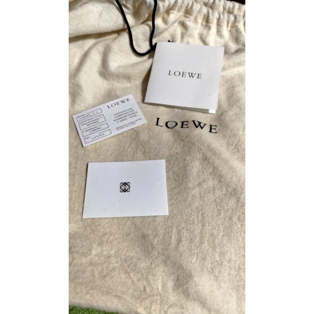 LOEWE 羅威 黑色 皮革 手提包-細節圖7