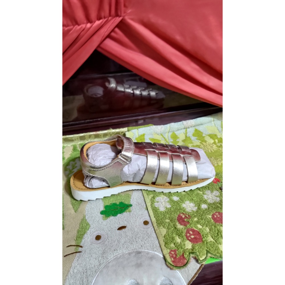 國外帶回 JOHN LEWIS&PARTNERS 金色 涼鞋 38號-細節圖4