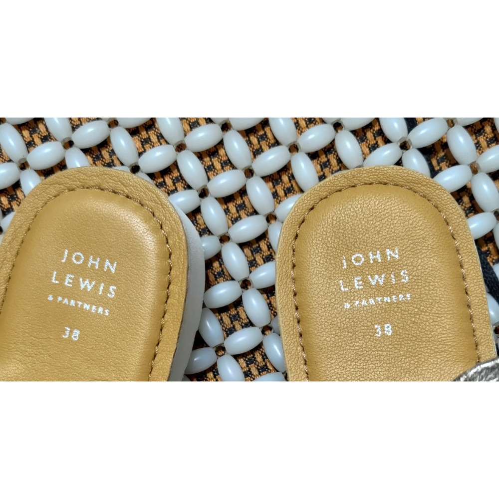 國外帶回 JOHN LEWIS&PARTNERS 金色 涼鞋 38號-細節圖9