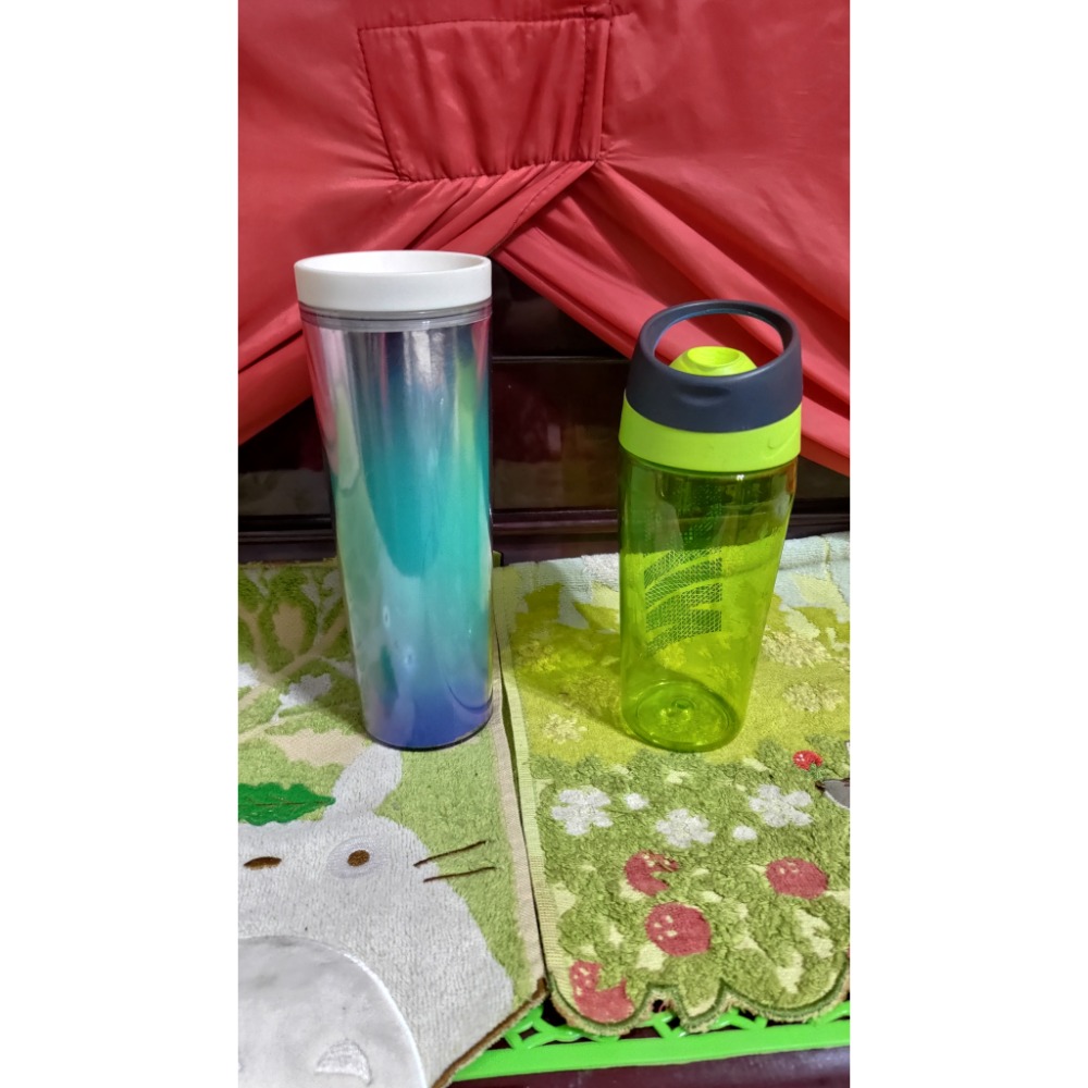 二手 星巴克 冷水杯473ml 旅行杯 Nike 推蓋式 冷水壺 黃綠 160Z-細節圖3