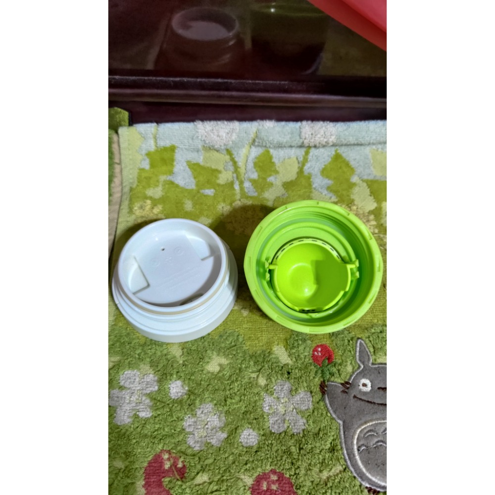 二手 星巴克 冷水杯473ml 旅行杯 Nike 推蓋式 冷水壺 黃綠 160Z-細節圖7