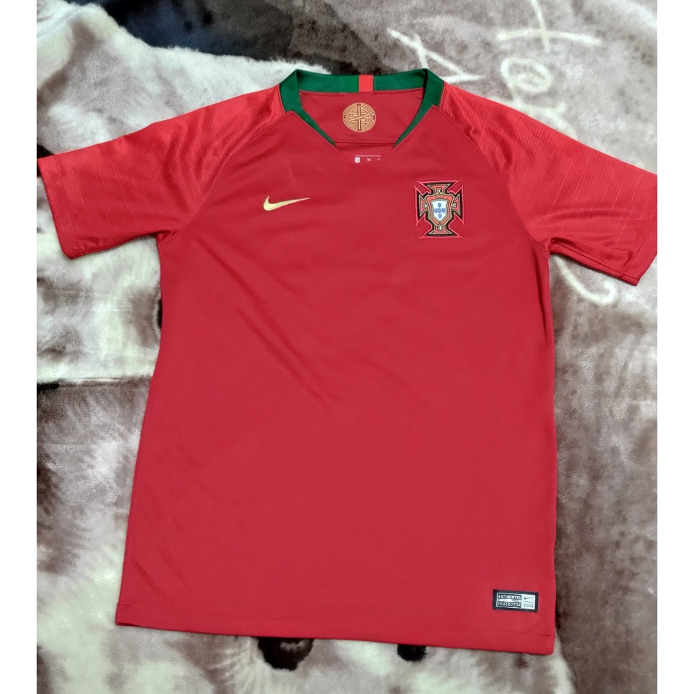 二手 Nike 短袖刺繡logo 上衣 愛迪達刺繡上衣 男童 XL 足球-細節圖6