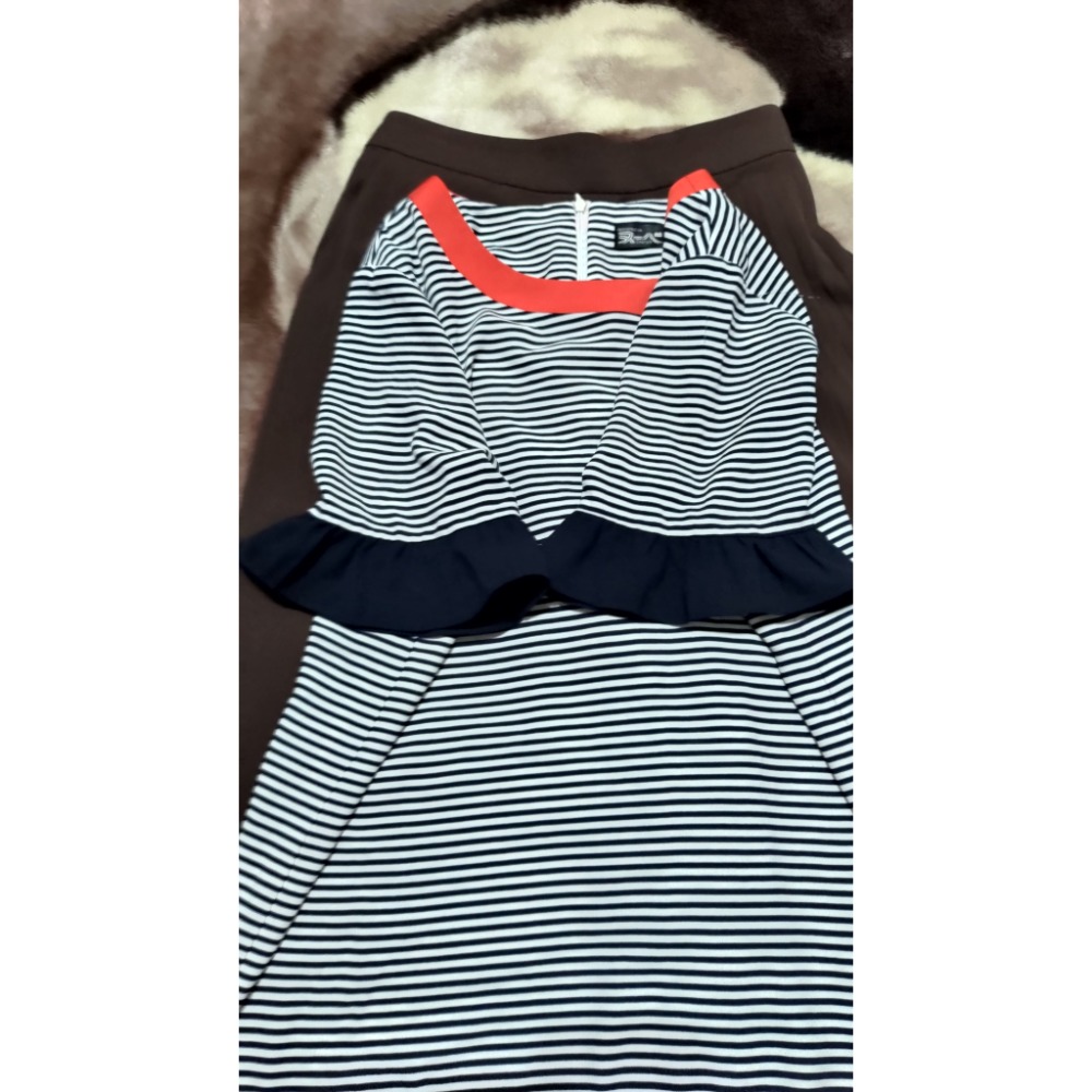 艾莉波波 長裙 F 專櫃短袖上衣9號-細節圖3