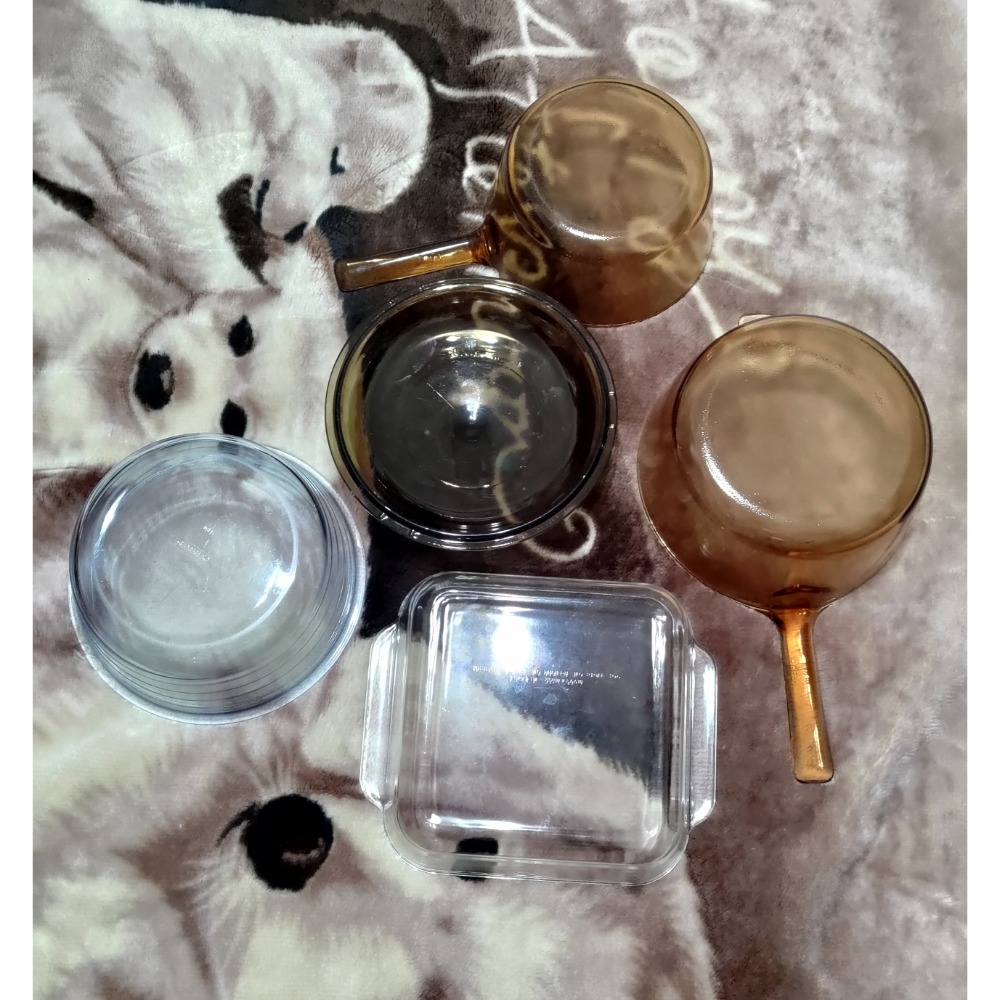 二手 康寧 1.5 2.5單柄晶彩鍋 淺藍色耐熱玻璃圓型鍋3.4L 耐熱玻璃正方型烤盤20cm-細節圖2