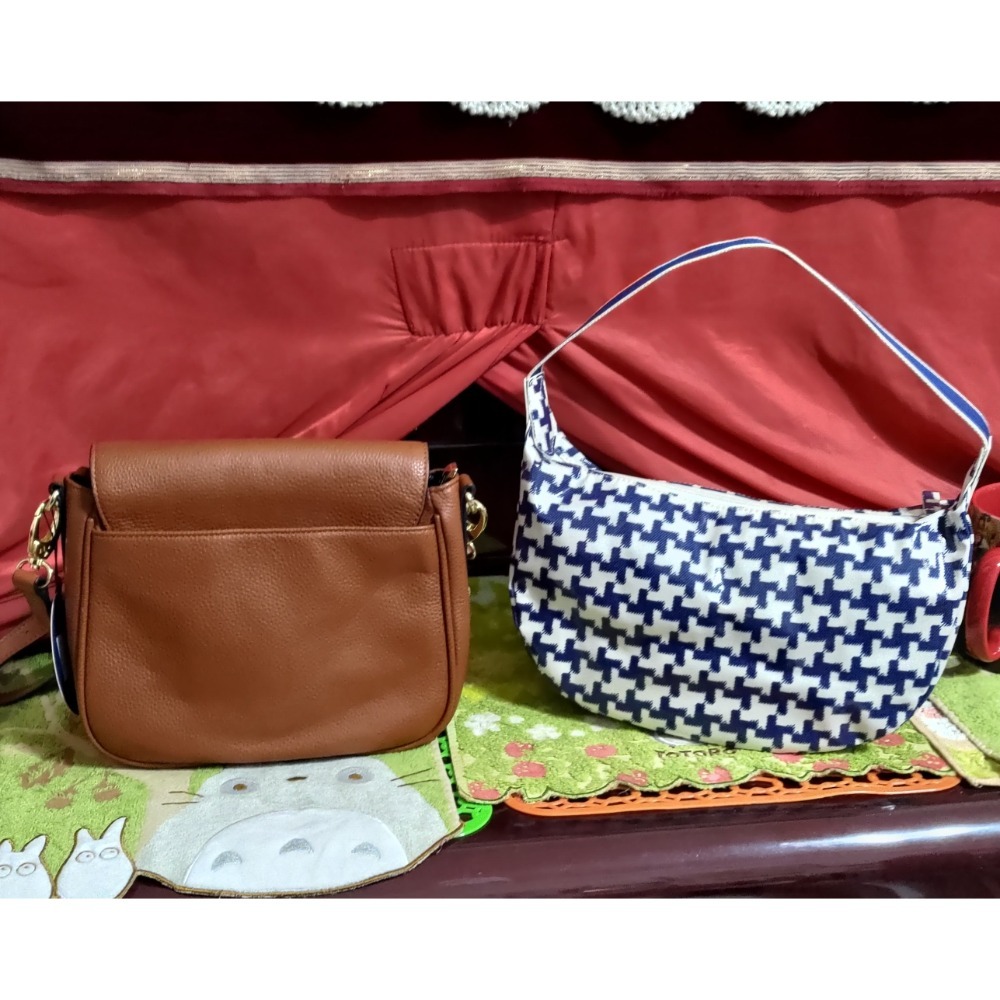 Cath Kidston 半月型  千鳥格 手提包 肩背包 PEPPER S 牛皮馬鞍包已售-細節圖2