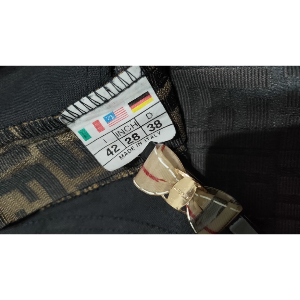 二手義大利製 Fendi  及膝裙  D42碼 復古長褲雙F字母圖案D38碼-細節圖4