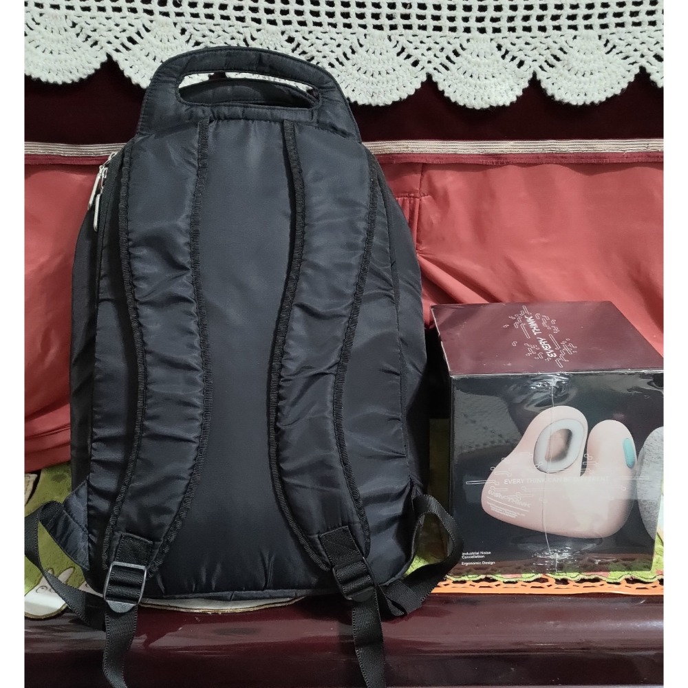 EVERYTHINK 護頸枕降噪隔音放空枕 S灰色 FILA 手提背 後背包 刺繡logo-細節圖2