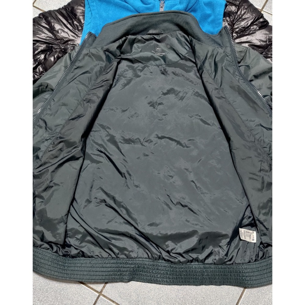 二手 歐都納 售刷毛背心L刺繡logo lativ防風多口袋拉鍊式L法米特鴨絨90%羽絨外-細節圖3