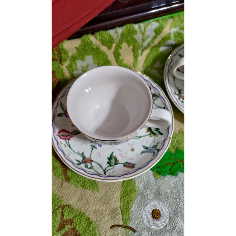 二手 日本fine porcelain lon DY PRESENT 茶具組 英式下午茶組 花開富貴-細節圖2