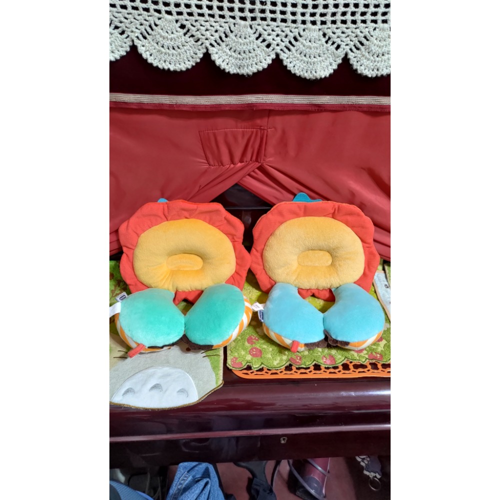 二手 Lucky Baby 旅行護頸枕 嬰兒 汽座枕頭 獅子-細節圖2